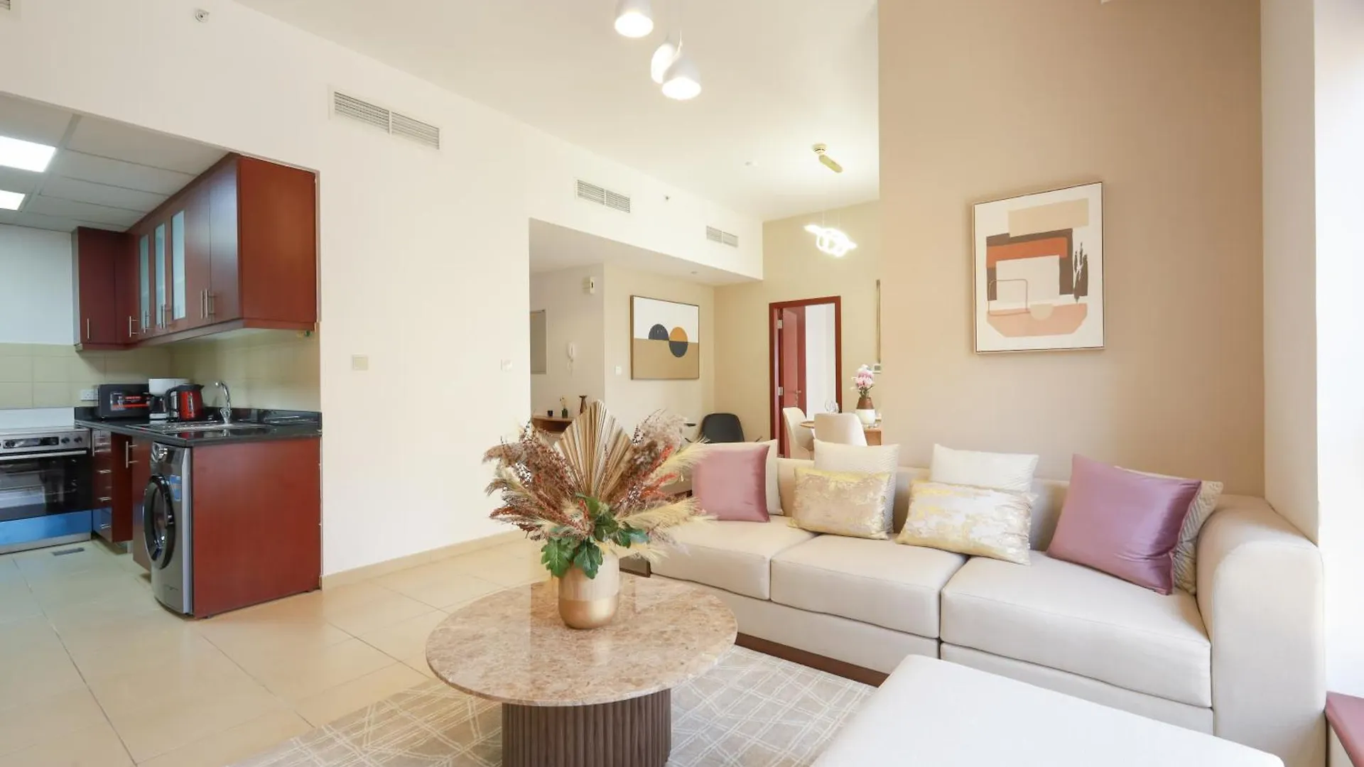 Apartment Elegant 1 Bhk In Jbr Near Beach By Truebleu Vacation Homes Dubai