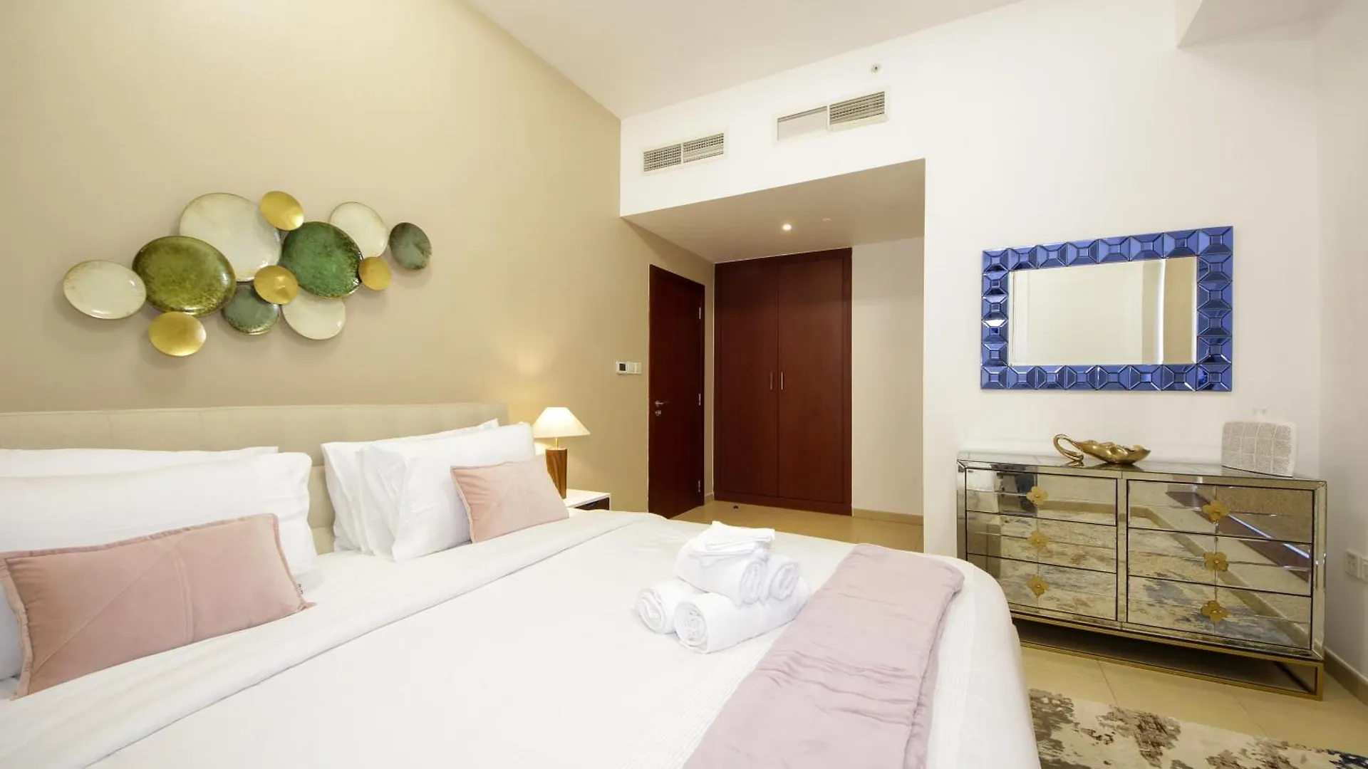 דובאי Elegant 1 Bhk In Jbr Near Beach By Truebleu Vacation Homes דירה